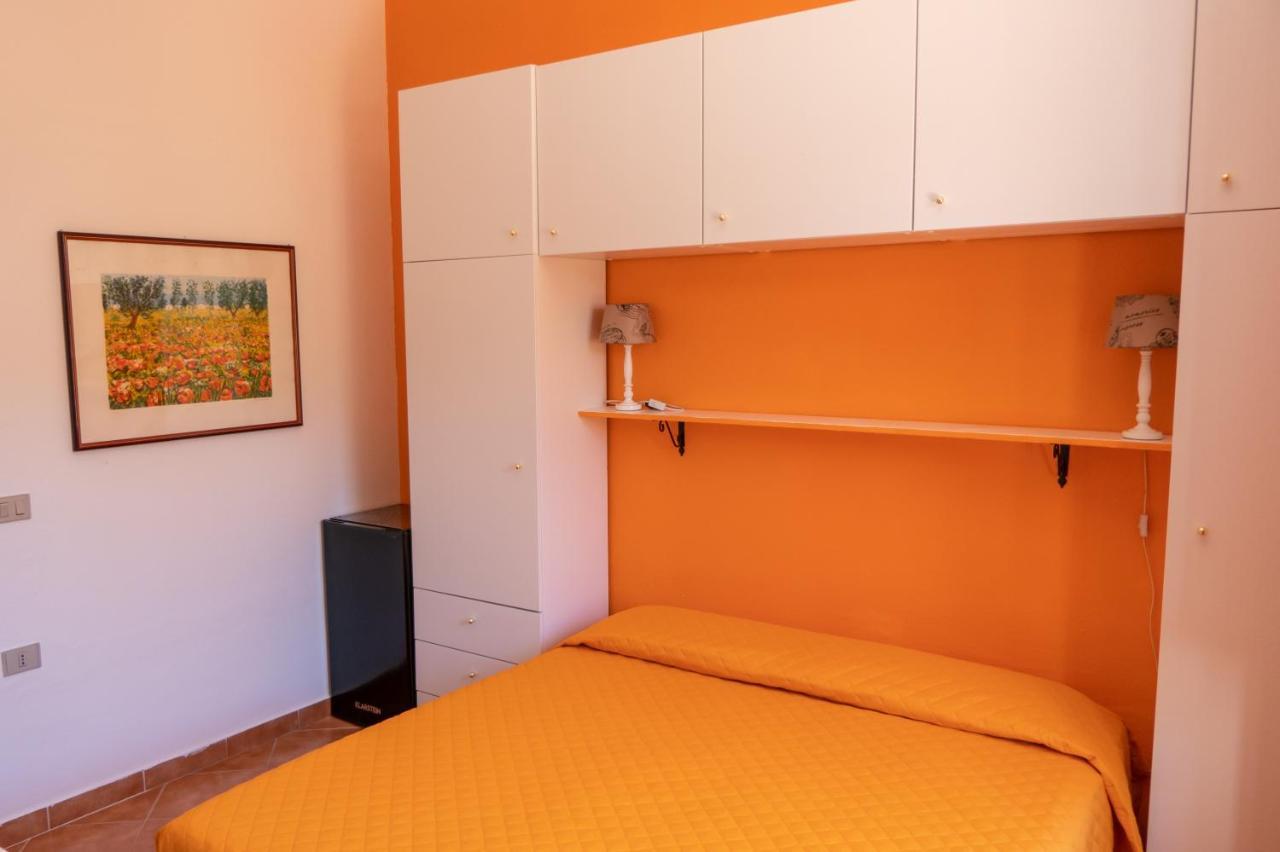 קאלה ליברוטו B&B Giglio Di Mare מראה חיצוני תמונה